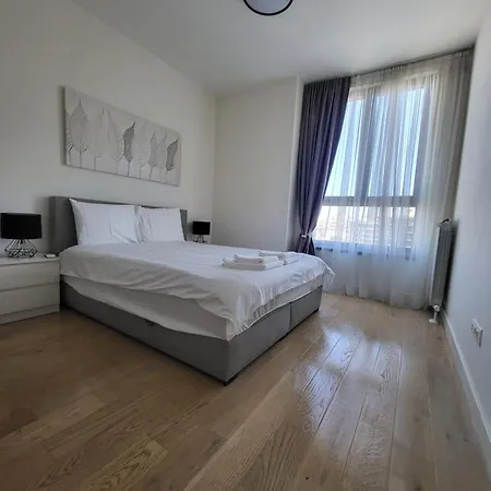 Bw Waterfront Lux Apartment, Parking Free